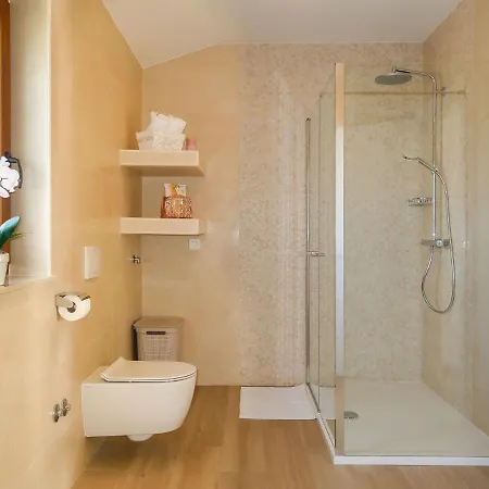 Holiday Mariva - Mlk322 By Interhome * Malinska